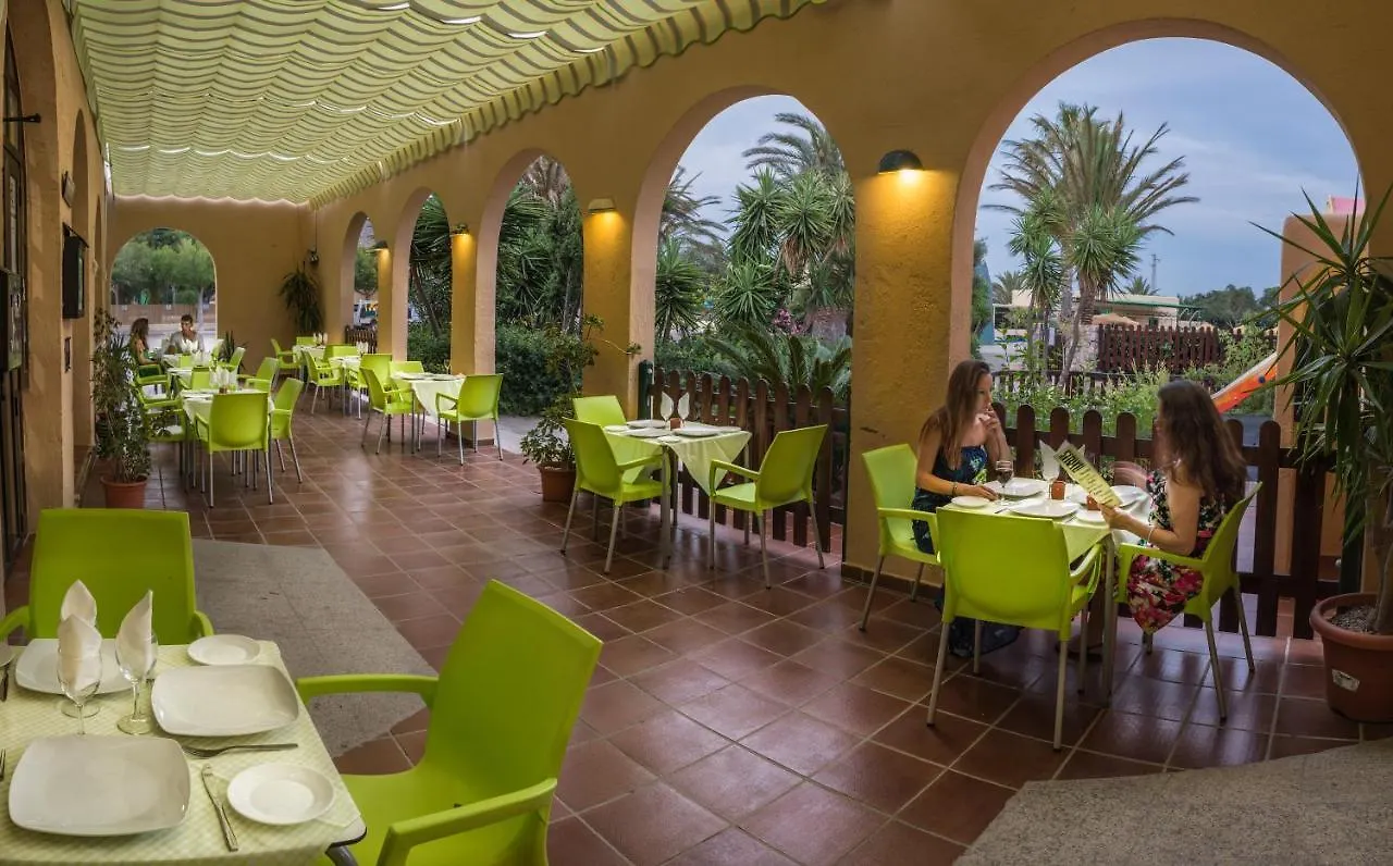 Luxury tent Kampaoh Los Escullos Almeria Spain